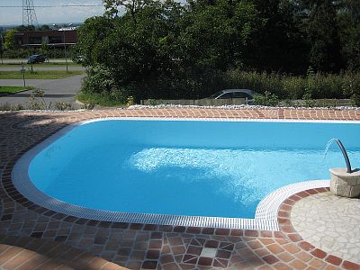 Customized swimming pool