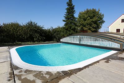 Oval swimming pool