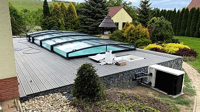 Roofing of swimming pools