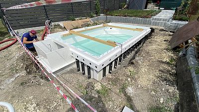 Swimming pool with skimmer Rájec-Jestřebí
